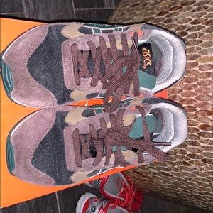 ASICS gel saga camp pak